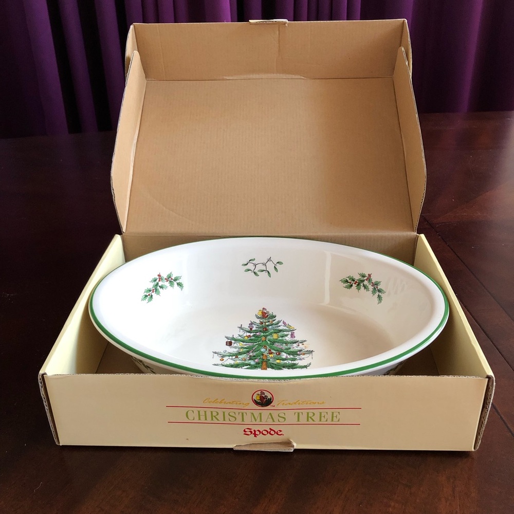 NWOT - Spode Christmas Tree Oval Rimmed Dish / Oven Safe - Picture 4 of 11
